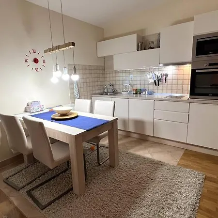 Majestic Mountain Views: Charming 1-br Hideaway * Bjelasnica